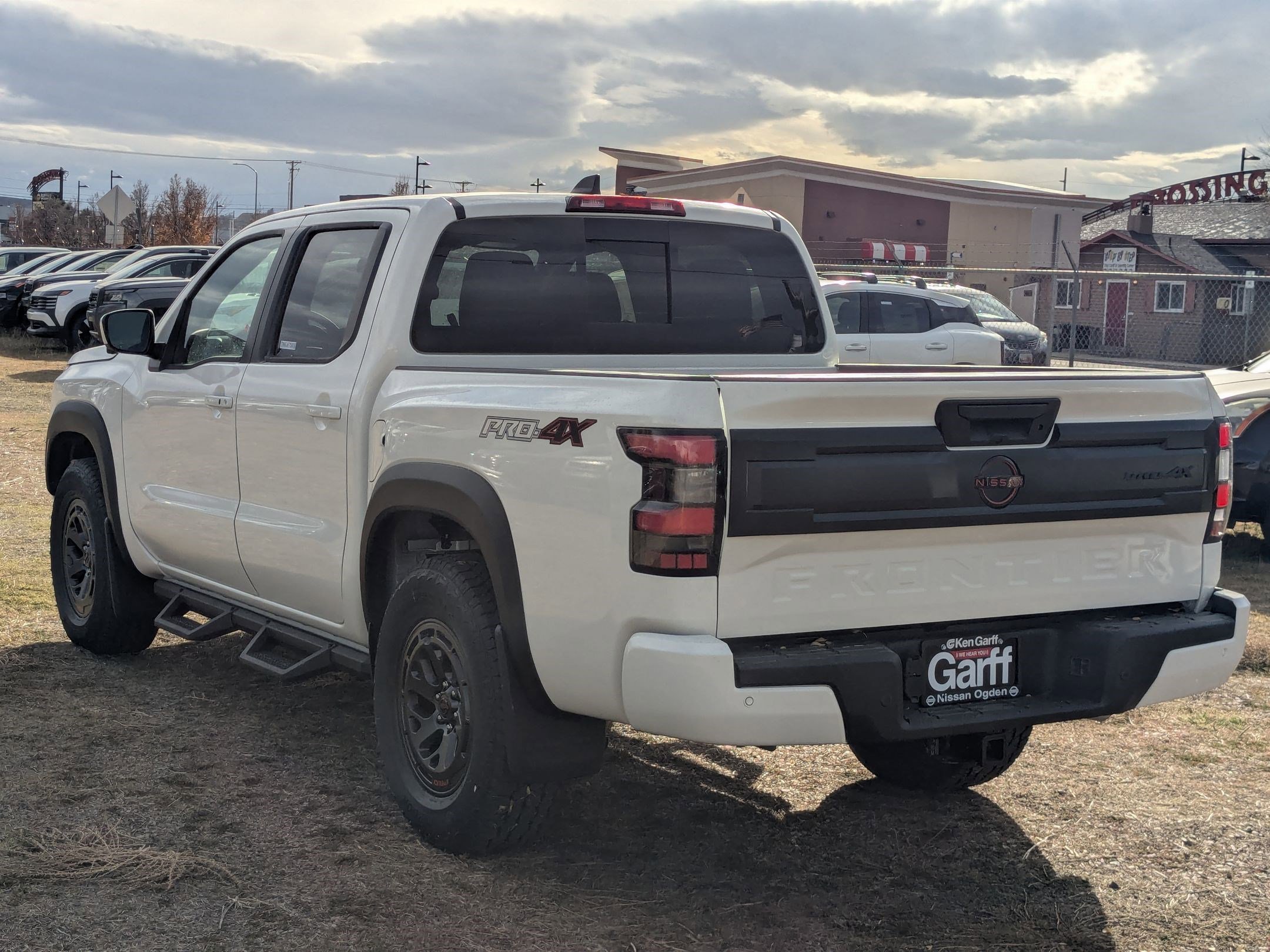 New 2026 Glacier White Nissan PRO-4X image 5
