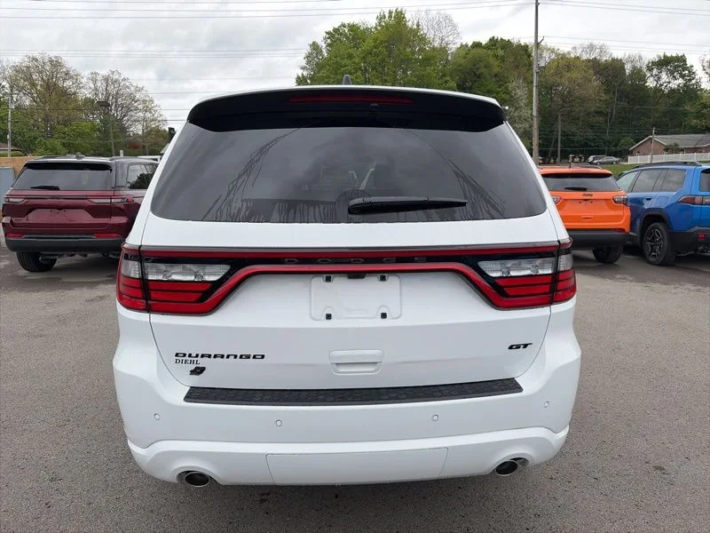 New 2026 White Knuckle Clear-Coat Exterior Paint Dodge GT image 4