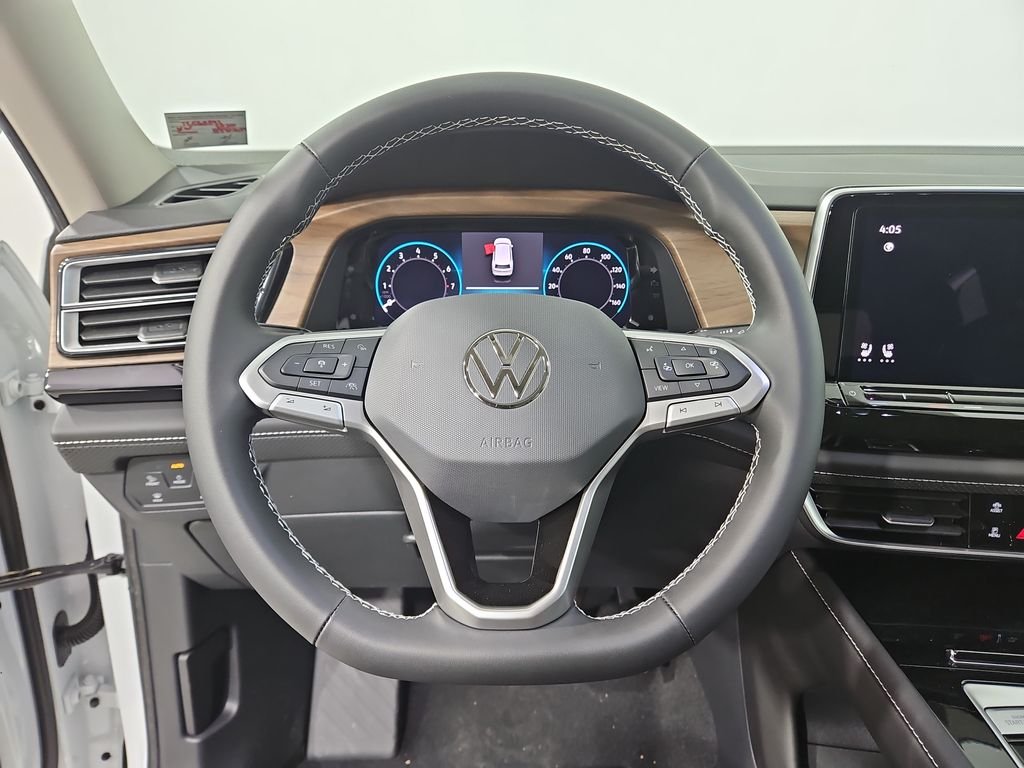 New 2026 White/off-white Volkswagen SE w/Technology image 14