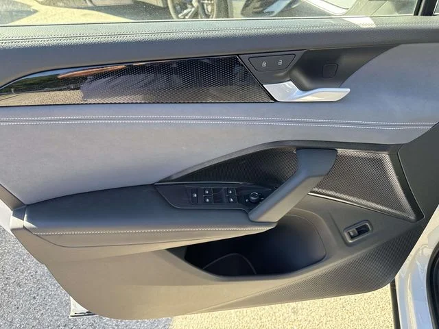 New 2026 White Volkswagen 2.0T SE image 15