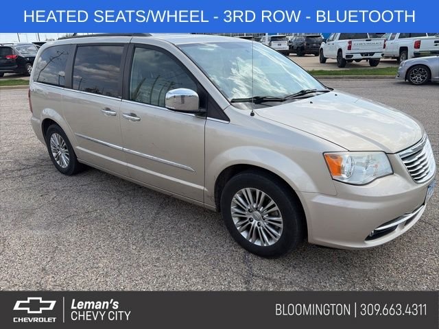 2013 Chrysler Town & Country Touring-L