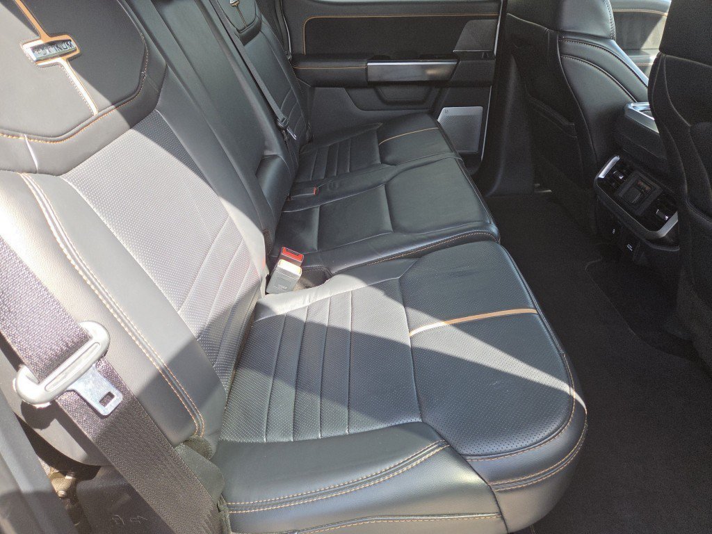 Certified Used 2022 Star White Ford Platinum image 5