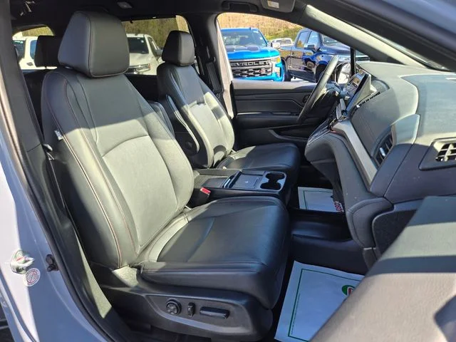 Used 2025 Gray Honda Sport-L image 27