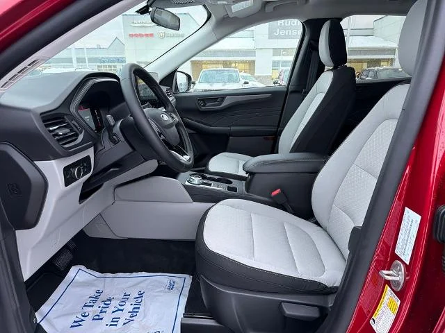 New 2026 Rapid Red Metallic Tinted Clearcoat Ford Active® image 9