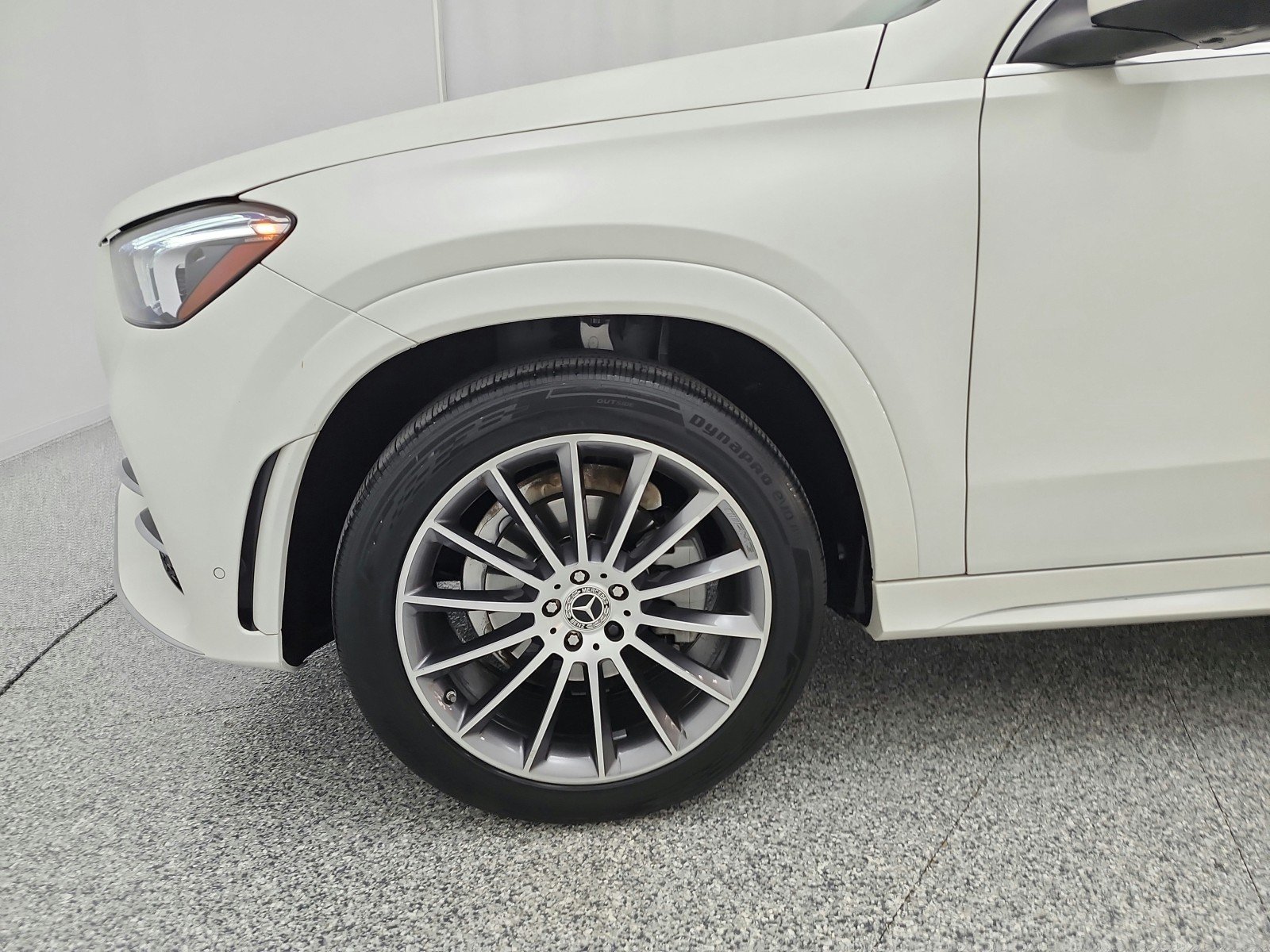 Used 2022 Diamond White Bright Mercedes-Benz GLE 350 SUV image 17