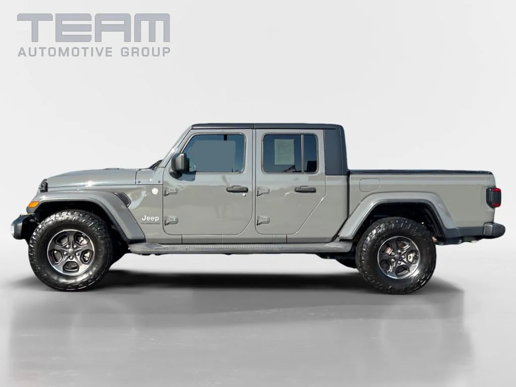 Used 2020 Gray Jeep Overland image 4