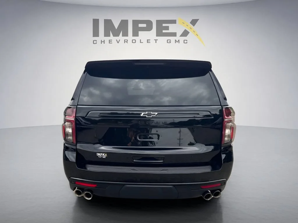 Used 2023 Black Chevrolet Z71 image 4