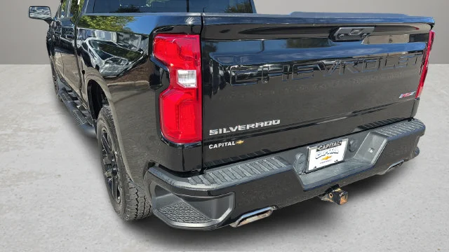 Used 2024 Black Chevrolet RST image 39