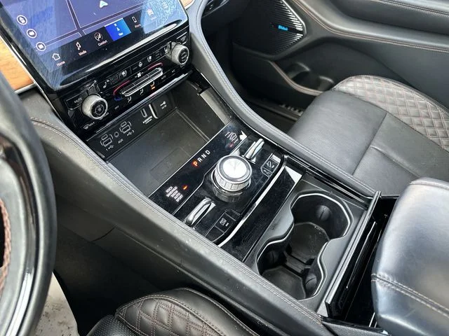 Used 2023 White Jeep Summit Reserve image 23