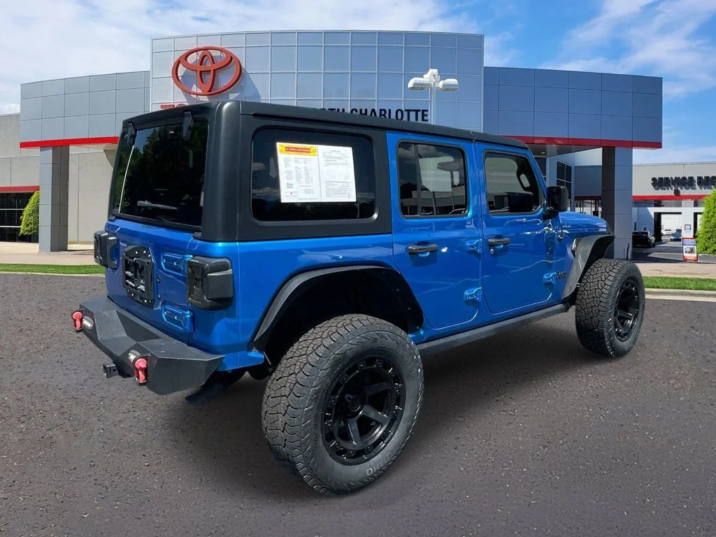 Used 2022 Blue Jeep Unlimited Sport Altitude image 8
