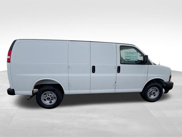 New 2026 Summit White GMC Work Van image 9