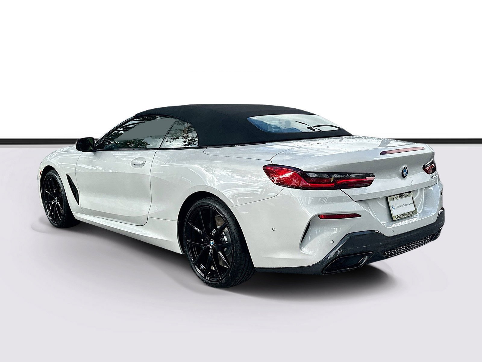 New 2026 Mineral White Metallic BMW 840i image 4