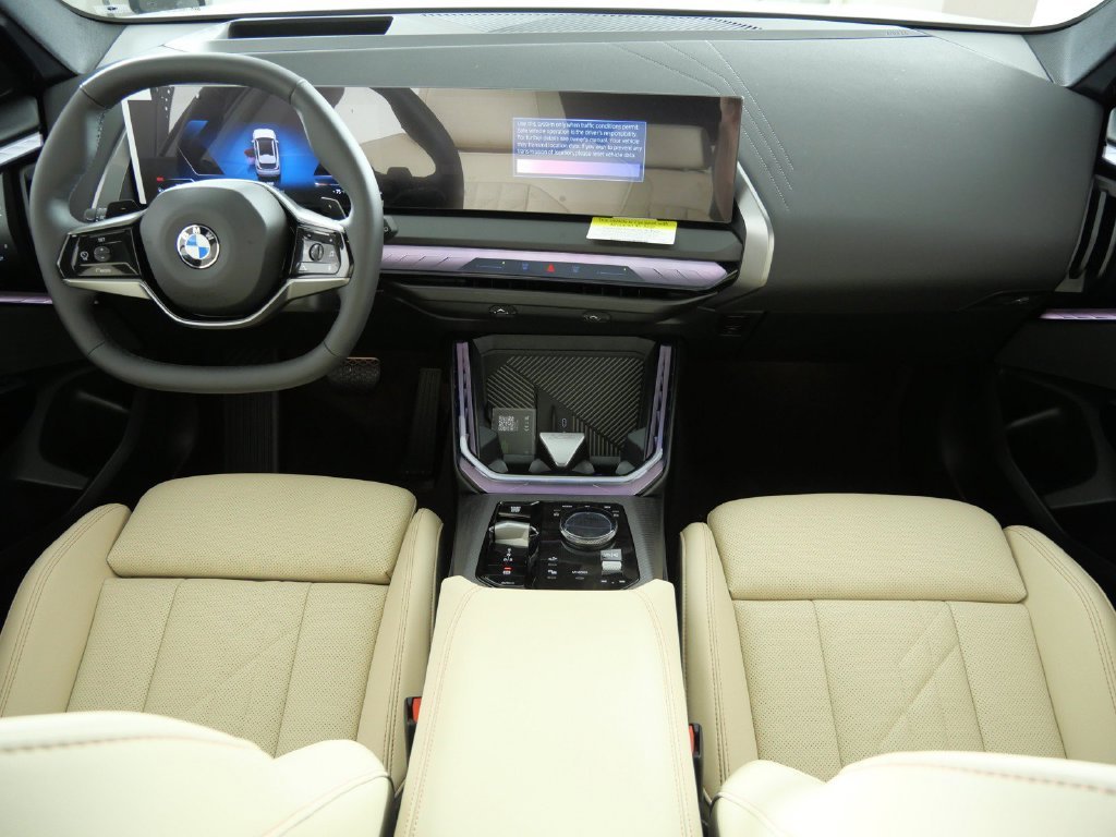 New 2026 Alpine White BMW 30 xDrive image 5