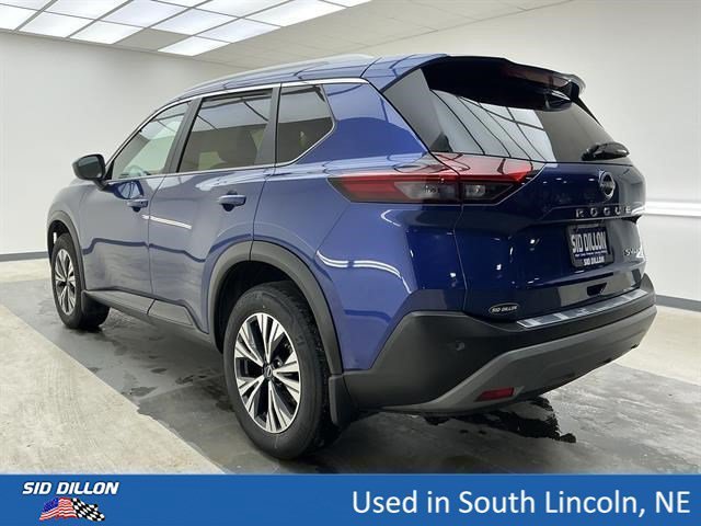 Used 2023 Caspian Blue Metallic Nissan SV image 6
