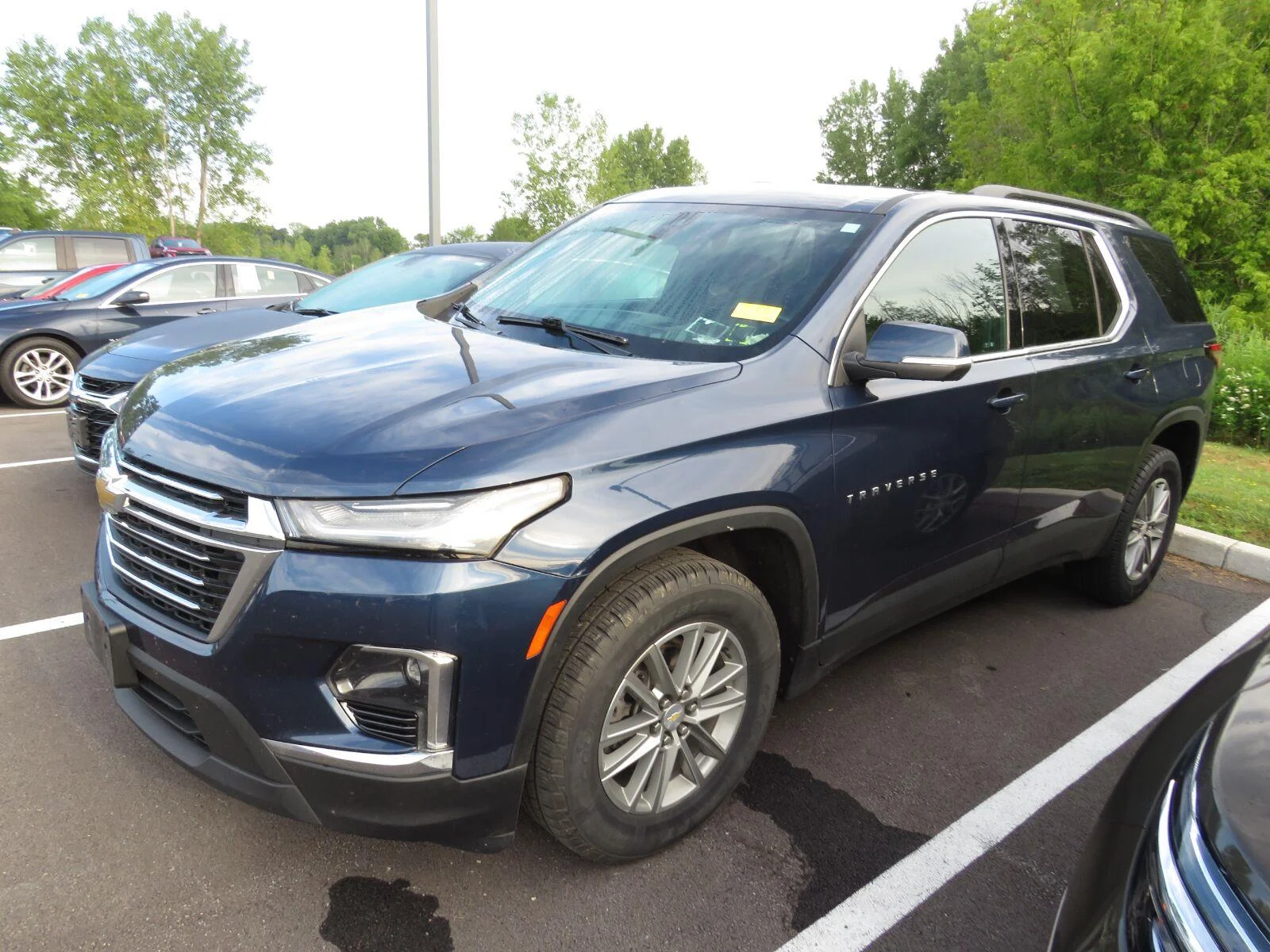 Used 2022 Northsky Blue Metallic Chevrolet LT Cloth image 7