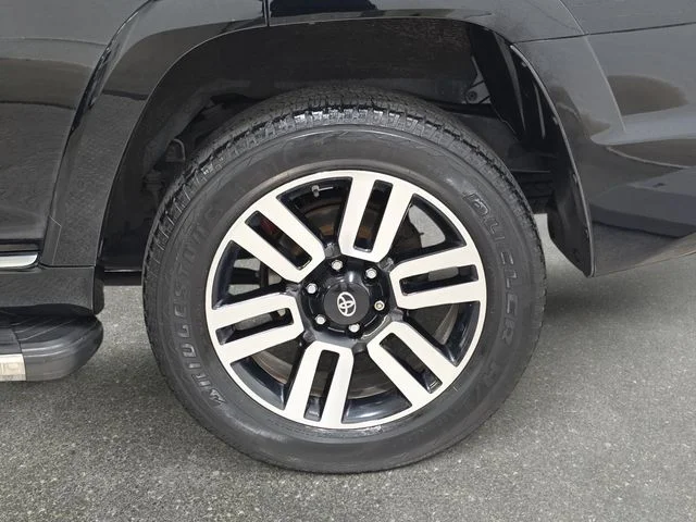 Used 2016 Black Toyota Limited image 33