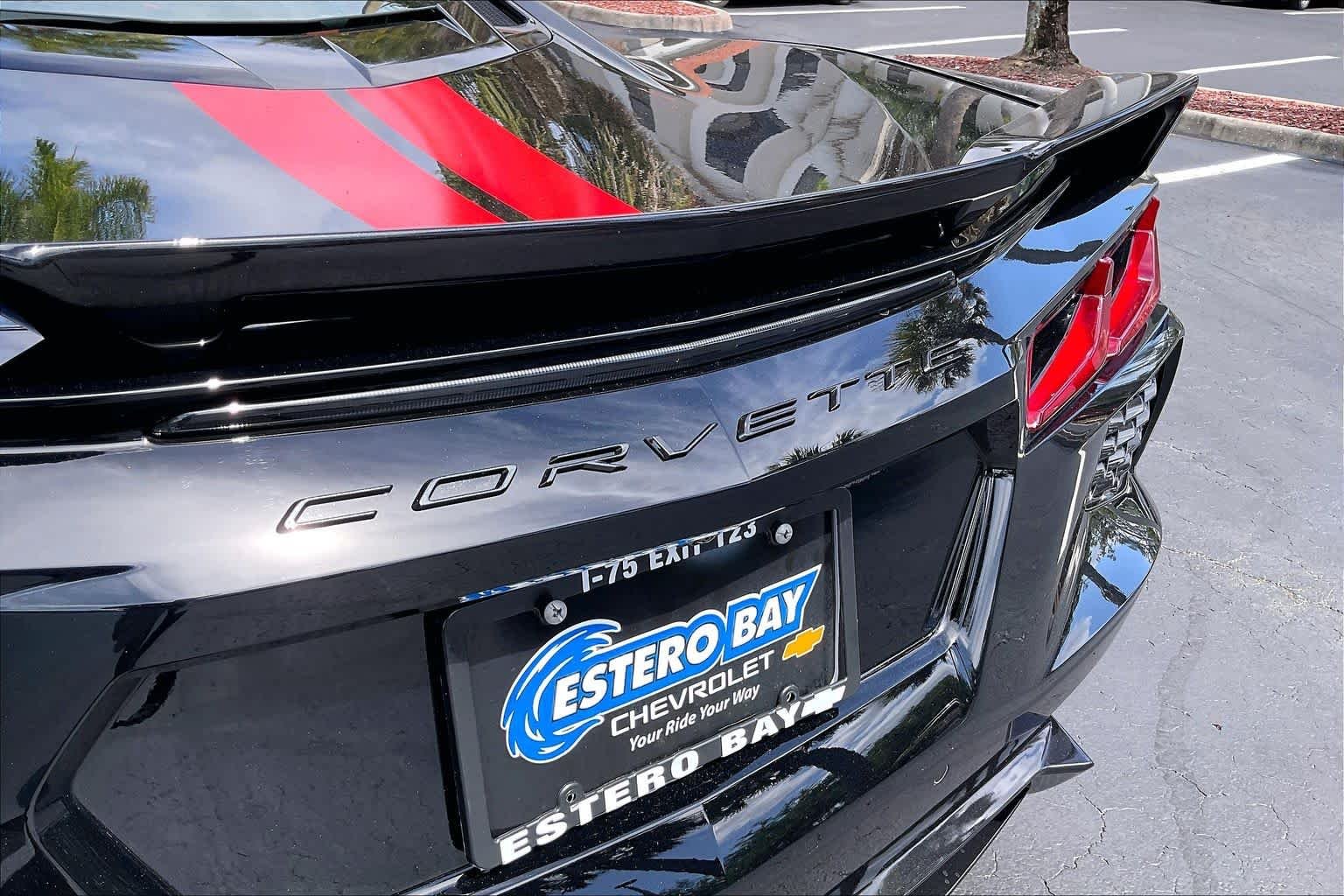 2023 Chevrolet Corvette 2LT - Photo 9