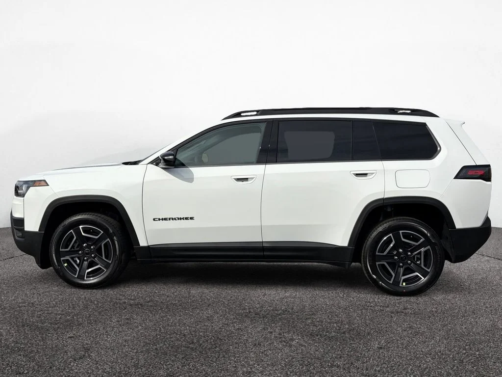 New 2026 Bright White Clear-Coat Exterior Paint Jeep Limited image 2