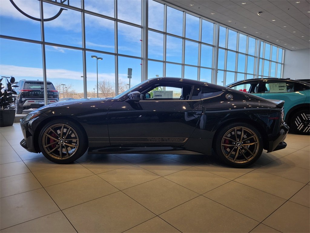 New 2026 Nissan Z Heritage Edition (Z32 Midnight Purple) Sports