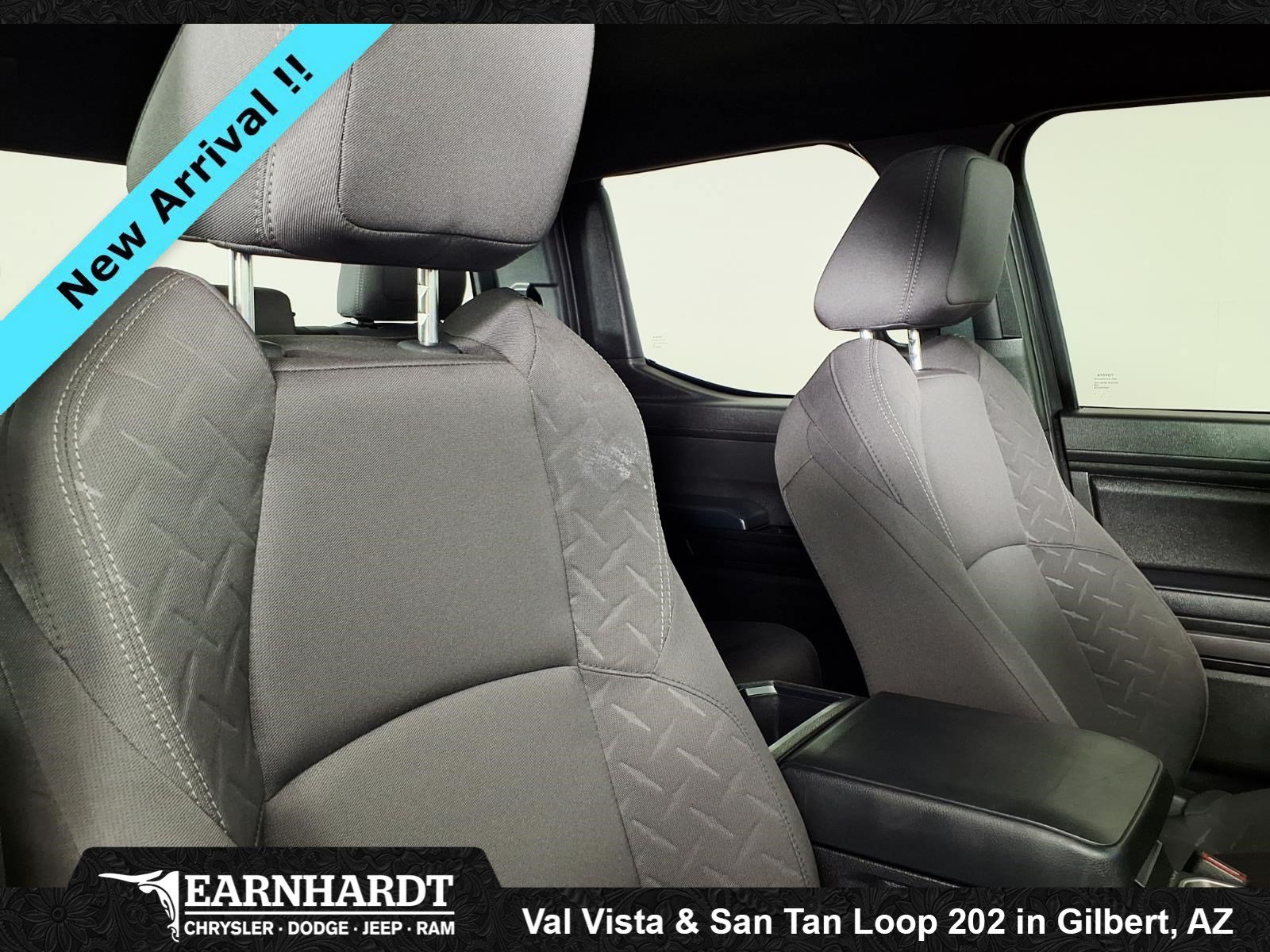 Used 2026  Toyota SR5 image 10