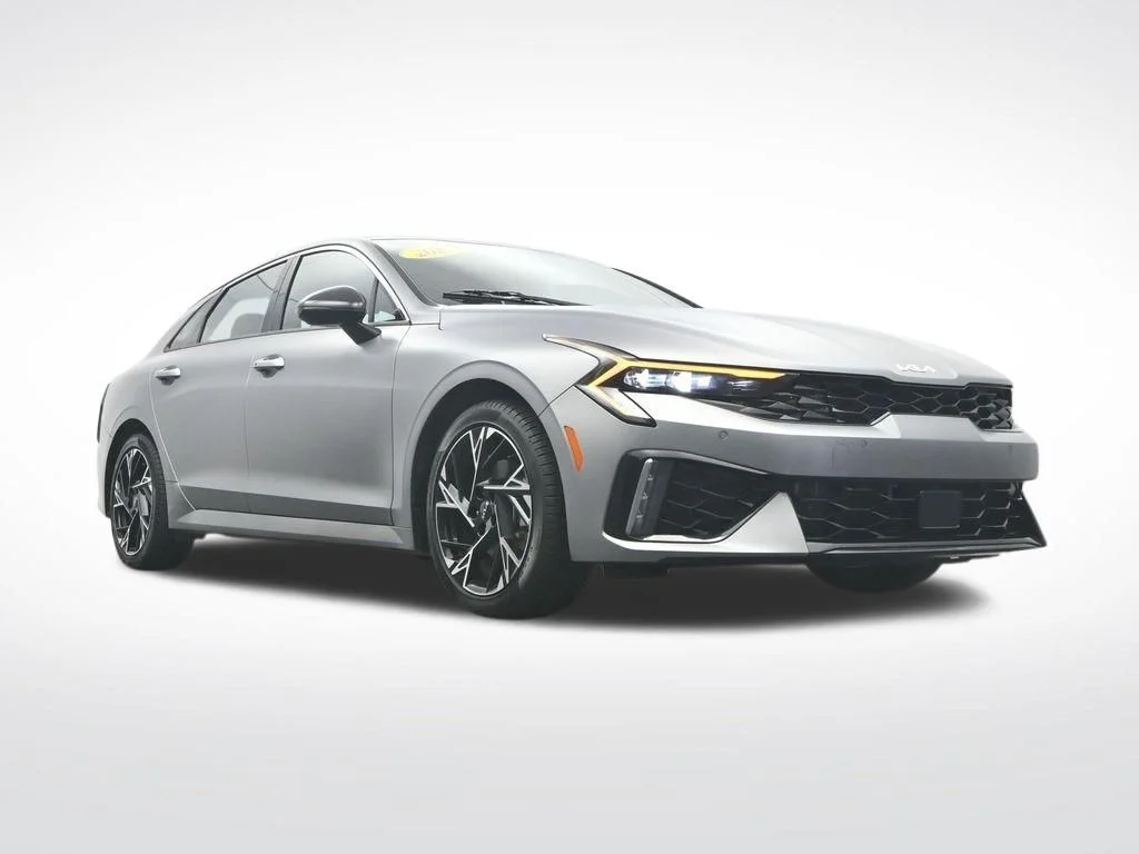 Used 2025 Steel Kia GT-Line image 34