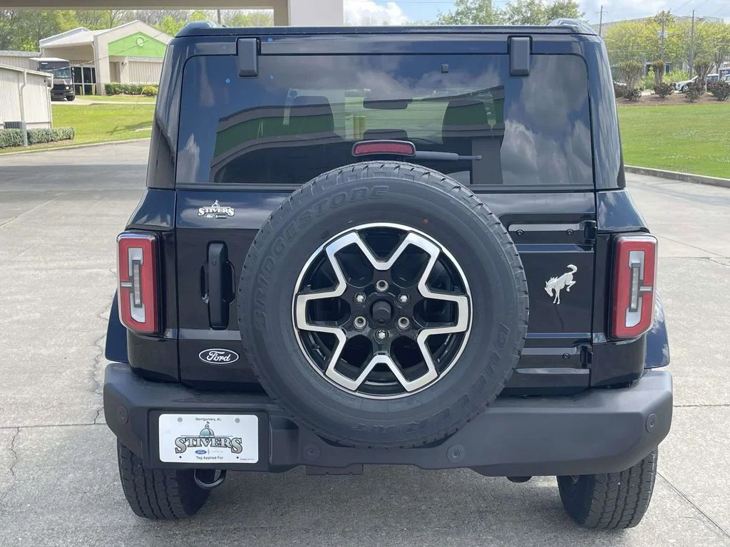 New 2026 Black Ford Outer Banks image 4