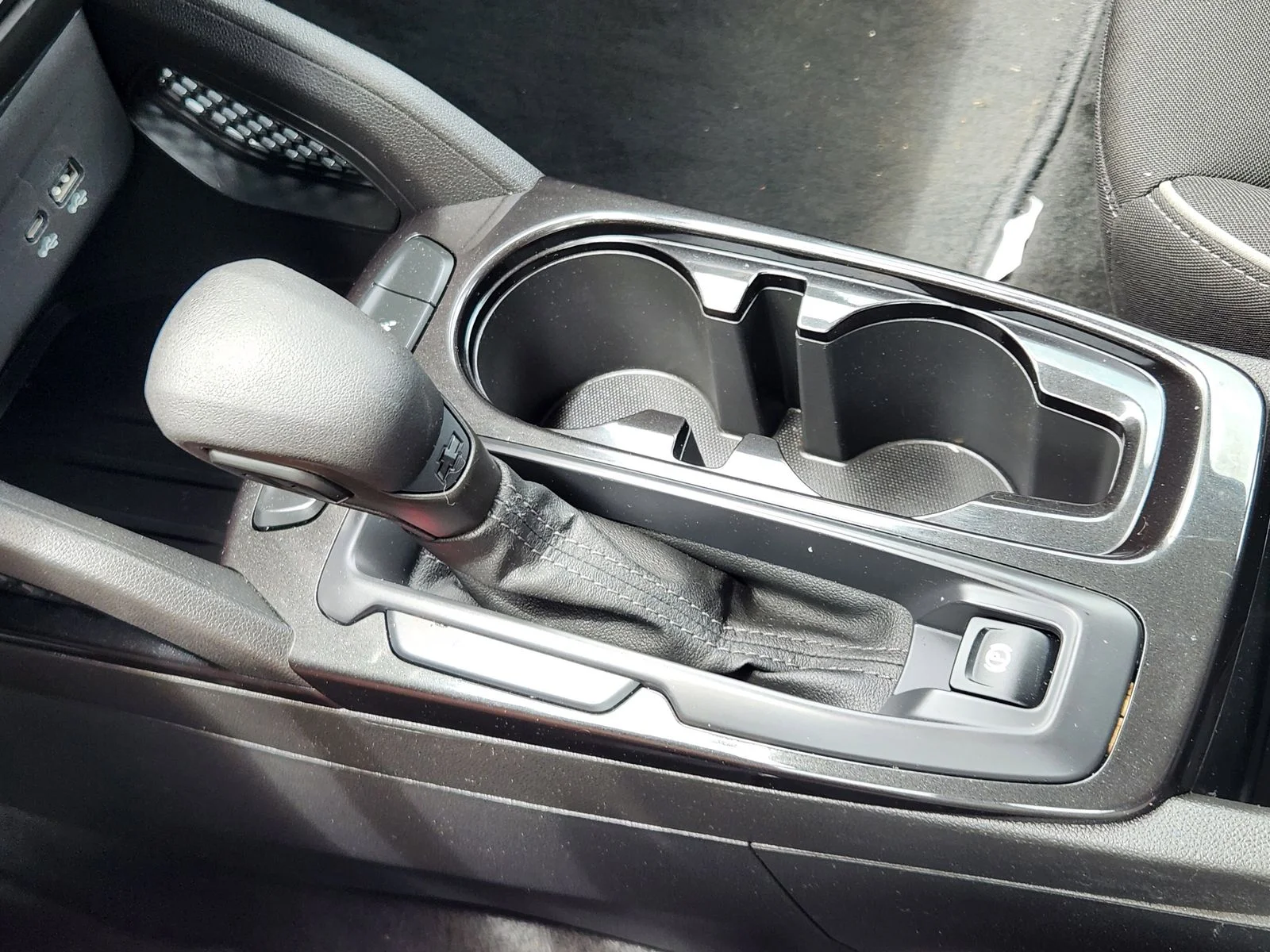 Used 2024 Black Chevrolet LS image 19