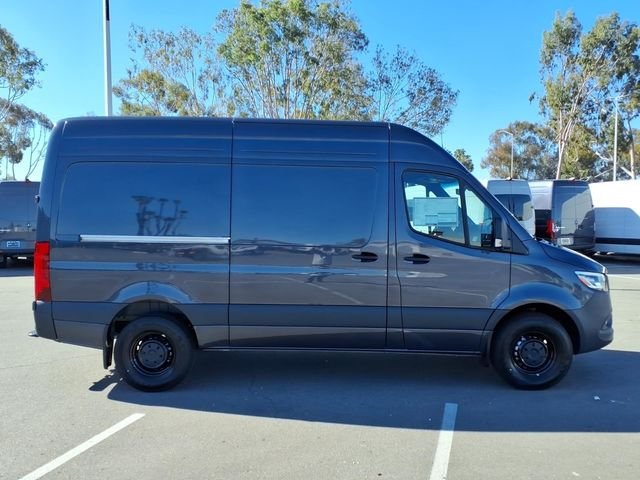 New 2026 Gray Mercedes-Benz Cargo 144 WB image 22