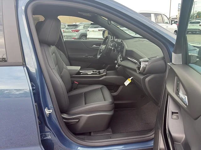 2027 Chevrolet Equinox LT - Photo 15