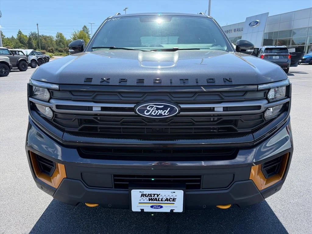 New 2027 Dark Matter Gray Metallic Ford Tremor® image 2
