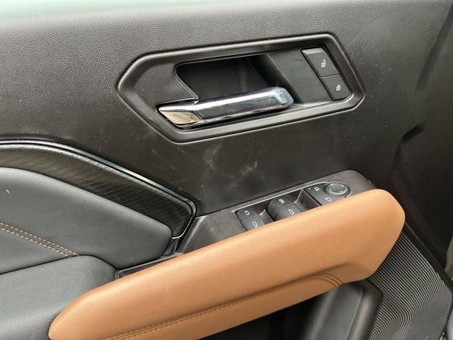 Used 2025 Deep Bronze Metallic GMC AT4 image 16
