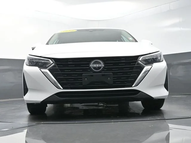 Used 2024 White Nissan SV image 41