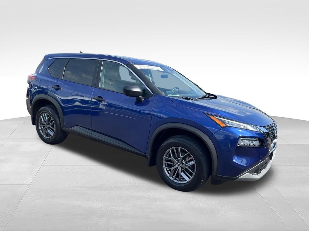 Used 2023 Blue Nissan S image 7