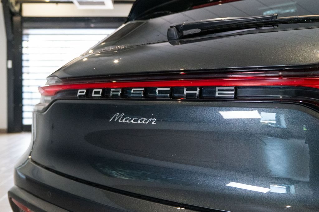 Used 2025 Grey Porsche Base image 14