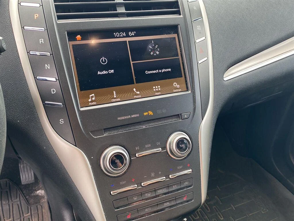 Used 2019 Infinite Black Lincoln Standard image 3