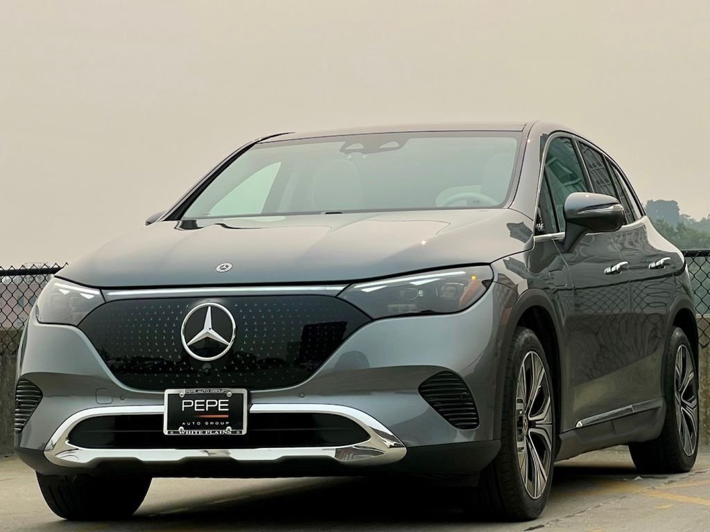 Certified Used 2024 Gray Mercedes-Benz 350 SUV image 4