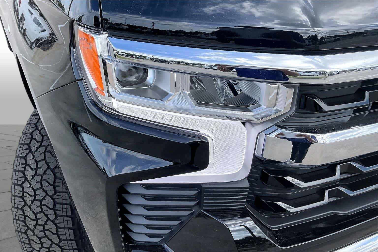 2026 Chevrolet Silverado 1500 LT - Photo 13