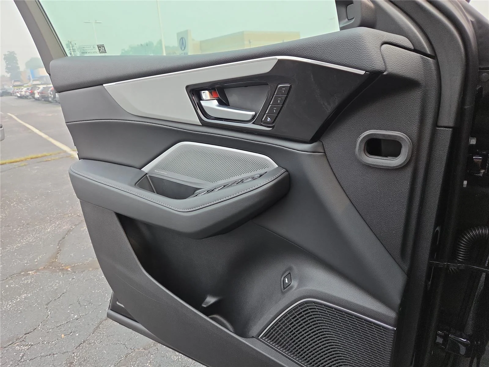 New 2026 Majestic Black Pearl Acura SH-AWD w/Tech image 16