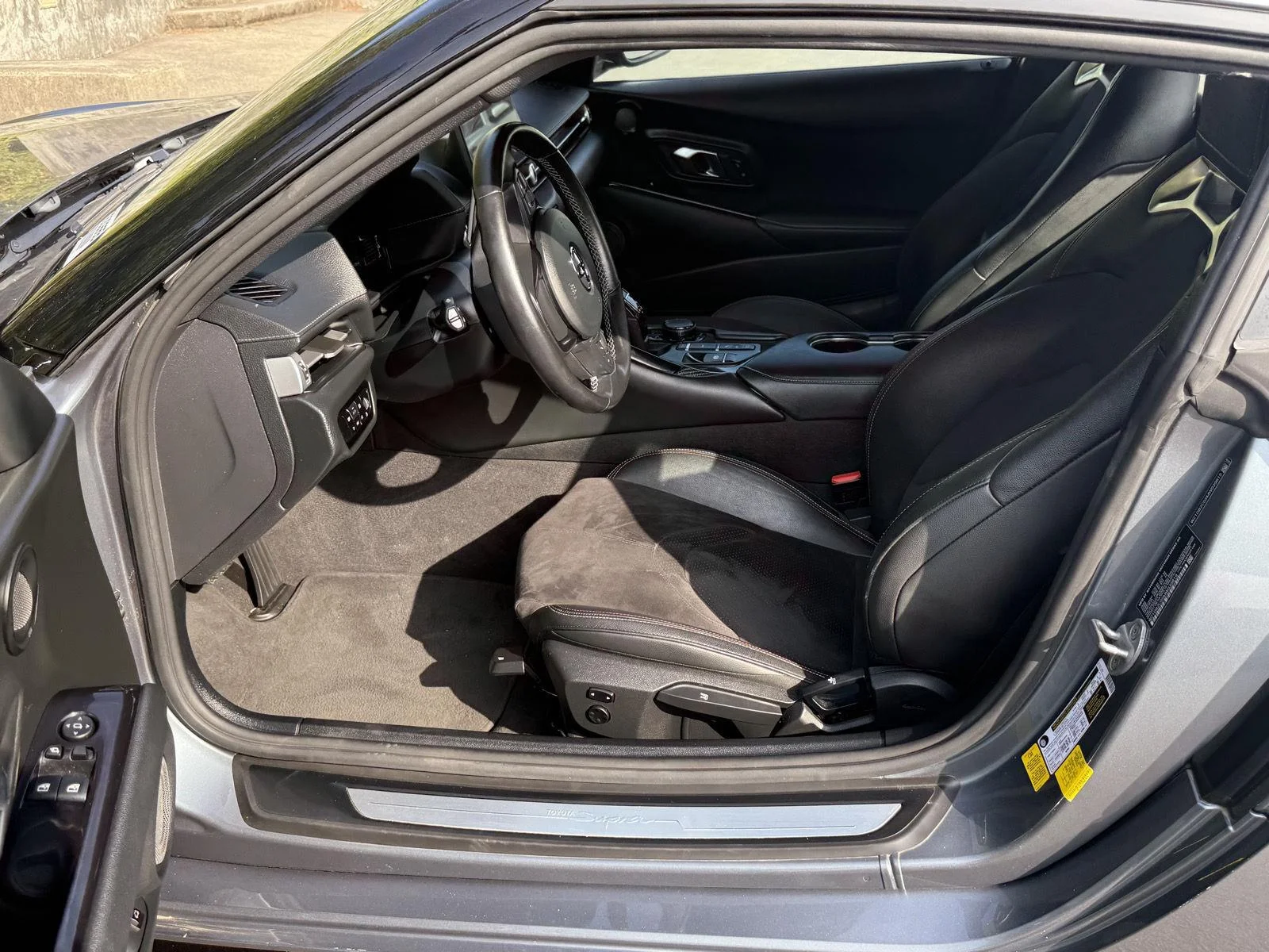 Used 2021 Turbulence Gray Toyota 2.0 image 10