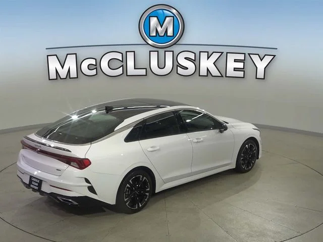 Used 2023 White Kia GT-Line image 29