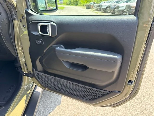 New 2026 Green Jeep Rubicon image 27