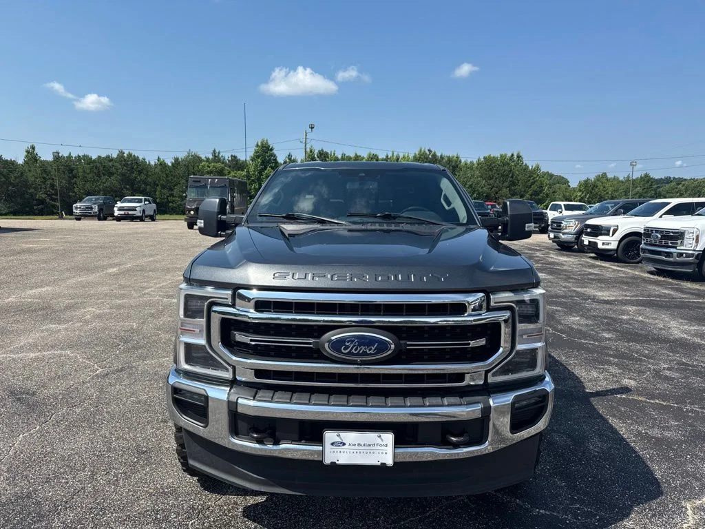 Used 2020 Gray Ford Lariat image 16
