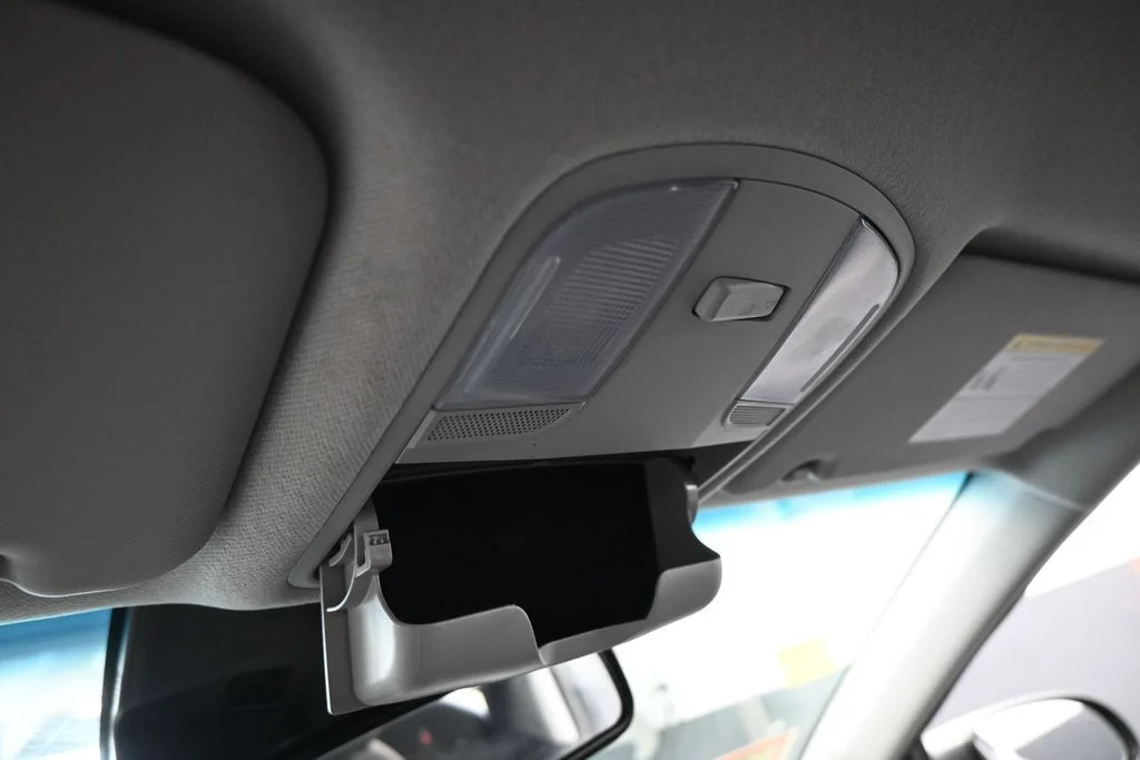Used 2023 Ecotronic Gray Hyundai SEL image 27