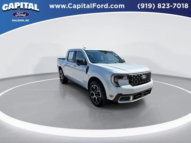 Used 2025 White Ford Lariat image 2