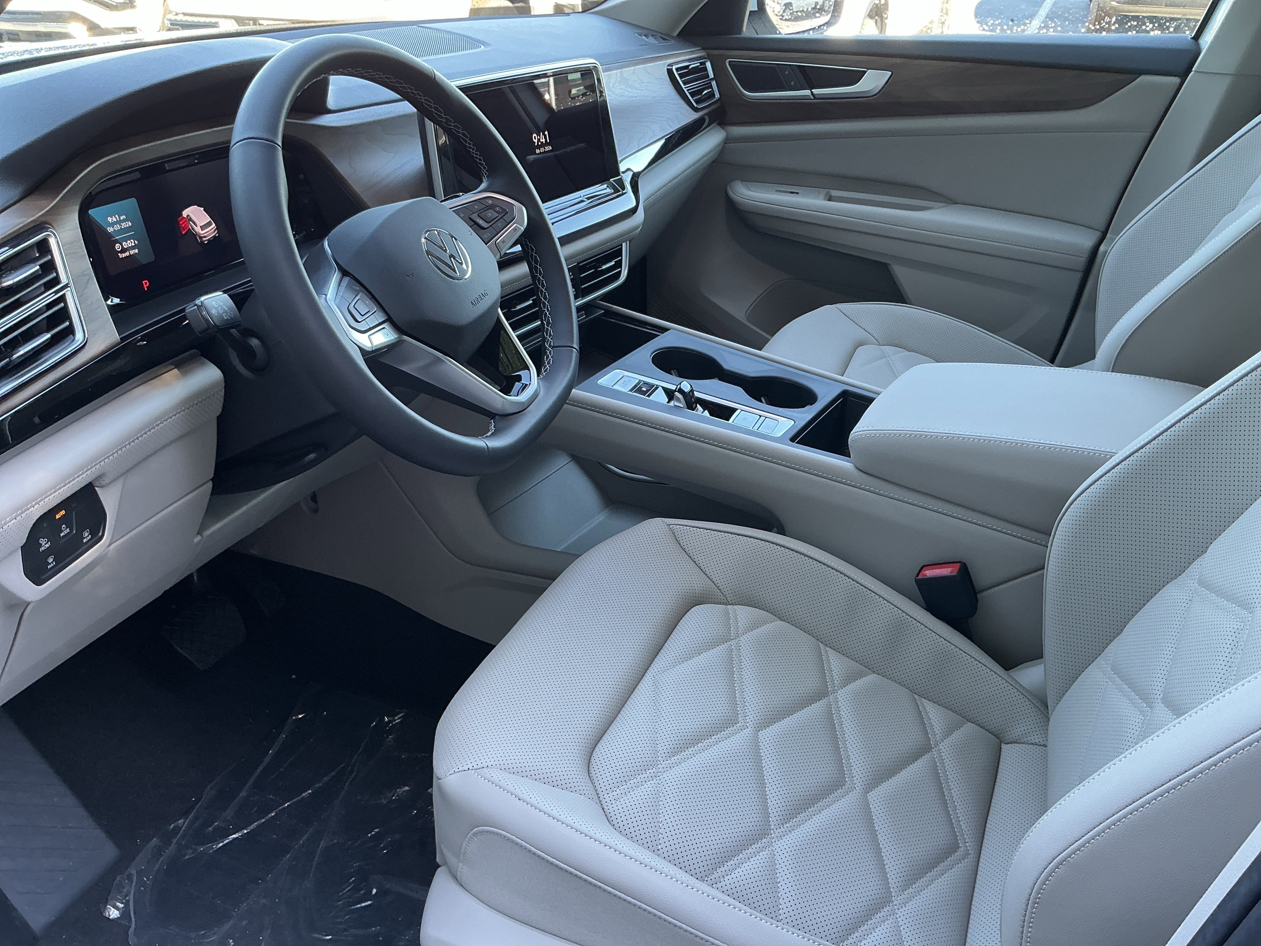 New 2026 Opal White Pearl Volkswagen 2.0T SE image 13