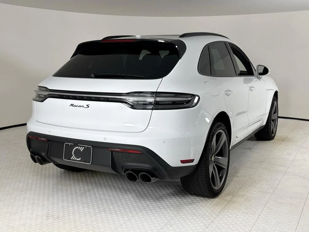 Used 2024 Carrara White Metallic Porsche S image 7