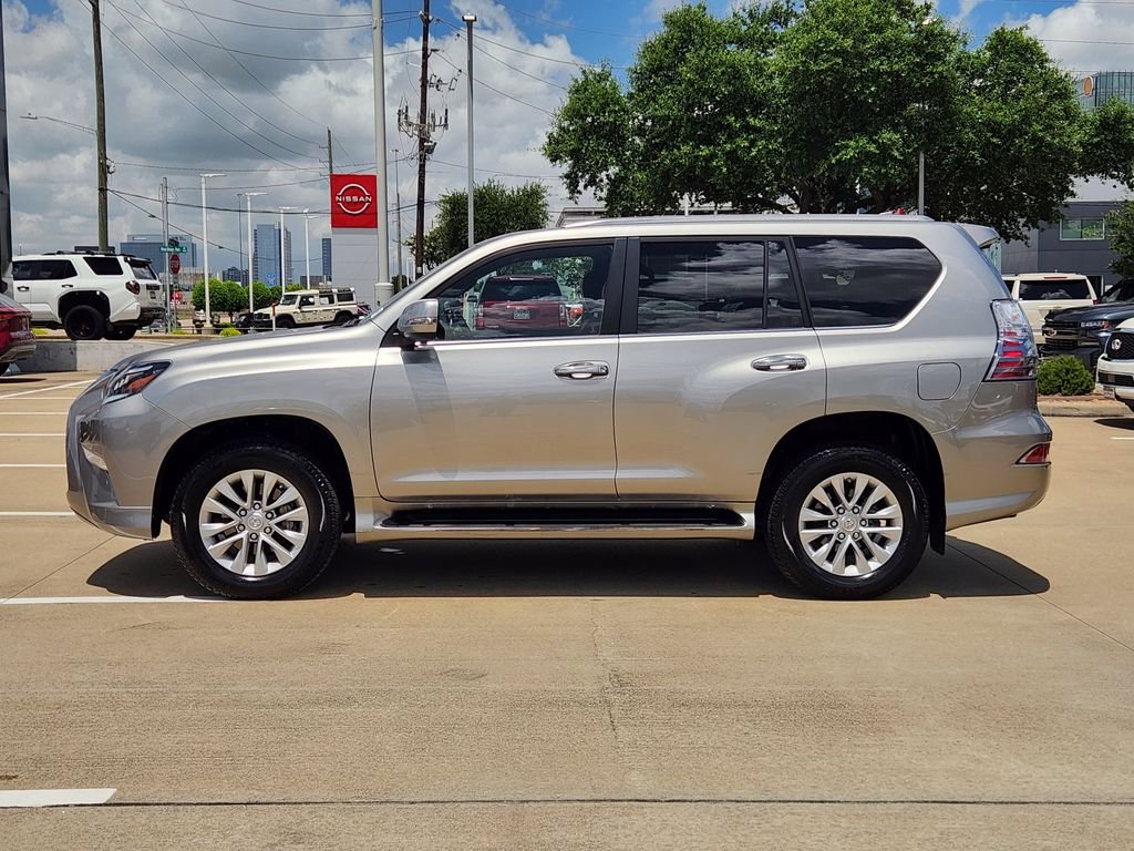 Certified Used 2022 Silver Lexus 460 PREMIUM PLUS image 4