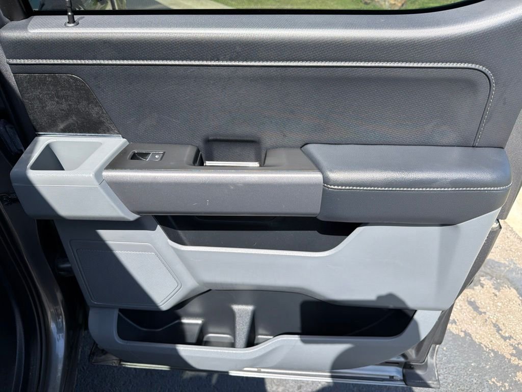 Used 2023 Gray Ford XLT image 18