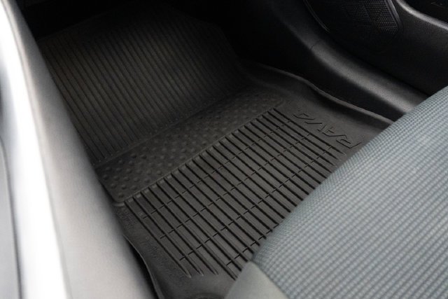Used 2025 Silver Toyota LE image 19