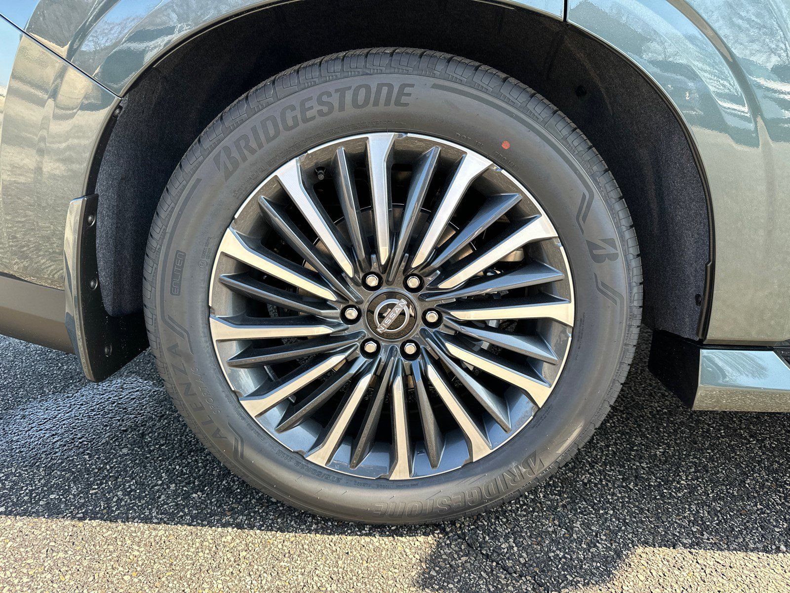 New 2026 White Nissan Platinum Reserve image 18